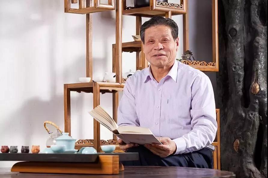 林凤装饰董事长丁邦林