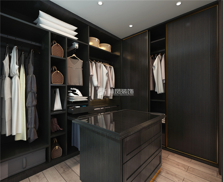 沈阳中海和平之门•棠颂113㎡北卧改造衣帽间装修设计案例