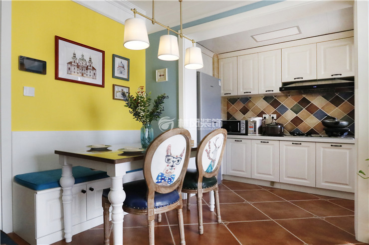 碧桂园星荟-78㎡-简美风格-餐厅 (2).jpg