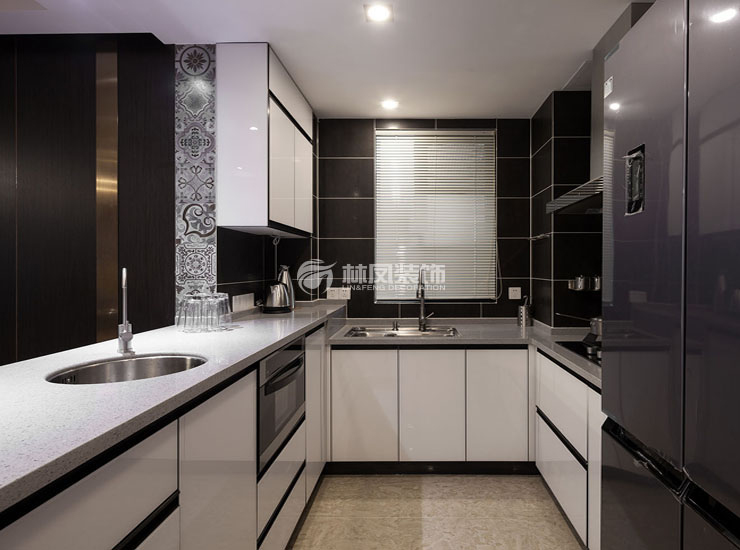S4-李卓-阳光一百国际新城-95-现代风格-厨房.jpg