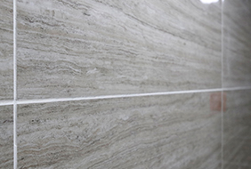 独创墙砖勒缝工艺