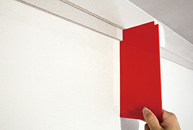 石膏板跌级石膏线修直